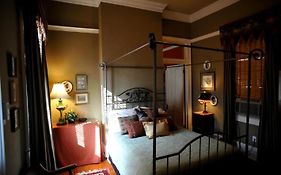 Five Continents Bed And Breakfast New Orleans